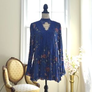 Altar'd State blue floral boho tunic/minidress